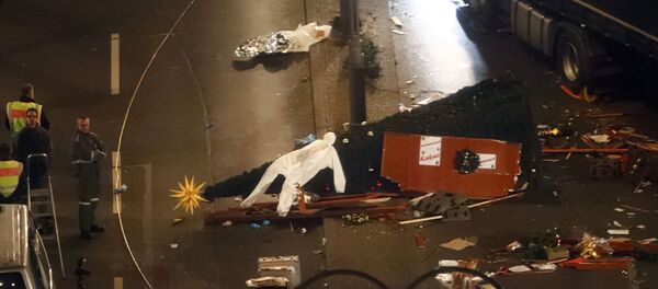 El lugar del atentado en Berlín El lugar del atentado en Berlín - Sputnik Mundo