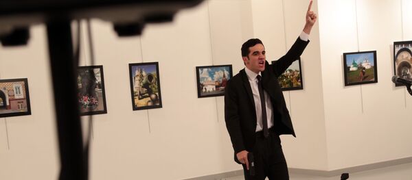 Mevlut Mert Altintas que mató al embajador ruso en Ankara, Andréi Kárlov - Sputnik Mundo