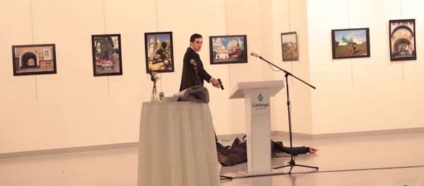 El asesinato de Andréi Kárlov, embajador ruso en Turquía - Sputnik Mundo