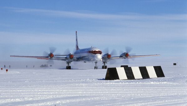 IL-18, archivo - Sputnik Mundo