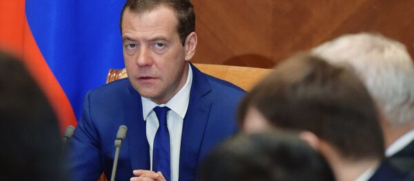 Dmitri Medvédev - Sputnik Mundo