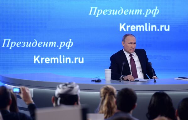 La gran rueda de prensa anual de Vladímir Putin - Sputnik Mundo