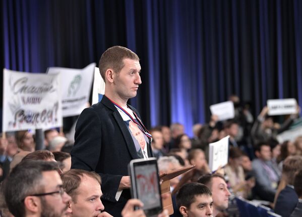 La gran rueda de prensa anual de Vladímir Putin - Sputnik Mundo