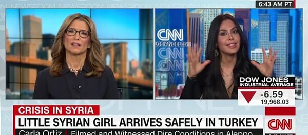 La cineasta boliviana Carla Ortiz da entrevista a la cadena CNN - Sputnik Mundo