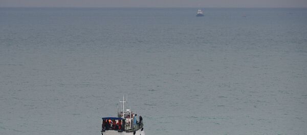 Operación de rescate en el lugar del siniestro del avión ruso Tu-154 en Sochi - Sputnik Mundo