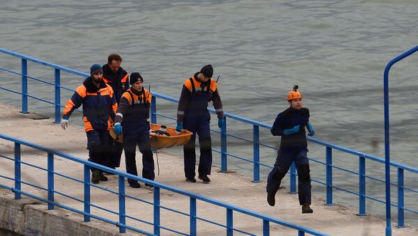 Los trabajos de búsqueda y rescate en el área del siniestro del avión Tu-154 del Ministerio de Defensa de Rusia Los trabajos de búsqueda y rescate en el área del siniestro del avión Tu-154 del Ministerio de Defensa de Rusia - Sputnik Mundo