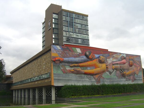 Mural El pueblo a la Universidad y la Universidad al pueblo en la Universidad Nacional Autónoma de México - Sputnik Mundo