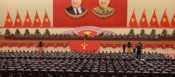 Kim Jong-un, líder de Corea del Norte, durante la reunión de jefes de comités de base del Partido del Trabajo de Corea (archivo) - Sputnik Mundo