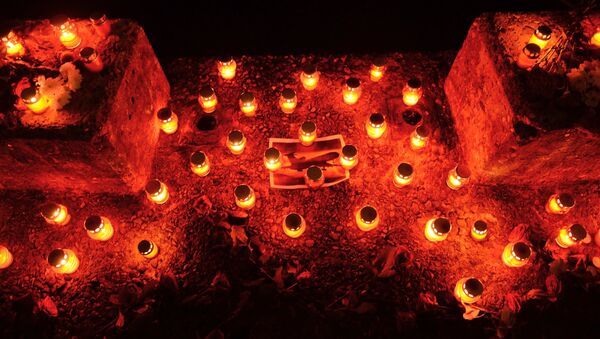 Velas encendidas - Sputnik Mundo