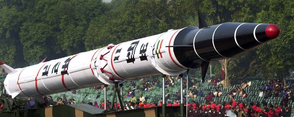 Misil balístico indio Agni - Sputnik Mundo