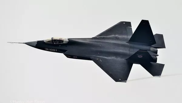 Avión J-31 (FC-31 / F-60)