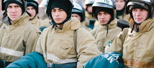 Rescatistas rusos - Sputnik Mundo