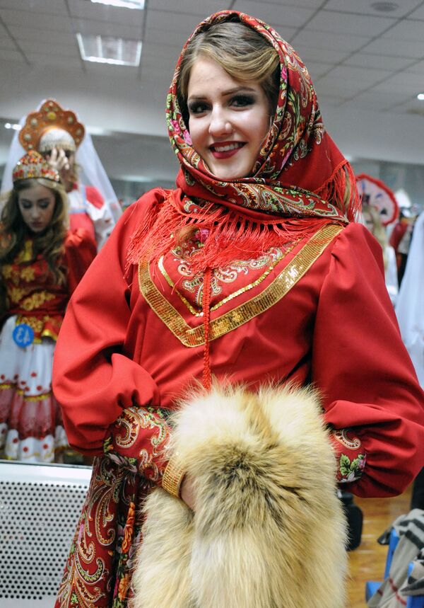 El concurso de belleza internacional La Reina de las Nieves - Sputnik Mundo