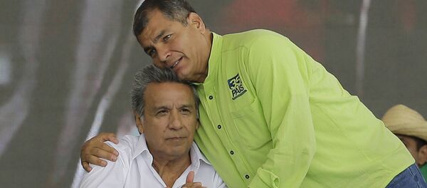 Lenín Moreno, candidato a la presidencia de Ecuador, y Rafael Correa, presidente actual - Sputnik Mundo