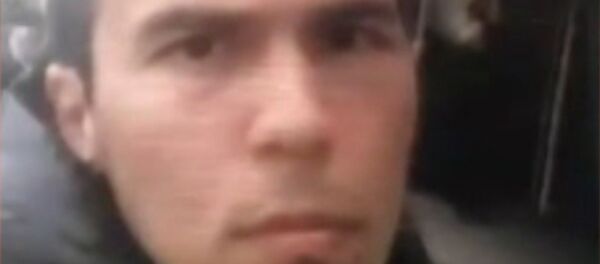 Publican un vídeo 'selfie' del supuesto autor del atentado de Estambul - Sputnik Mundo