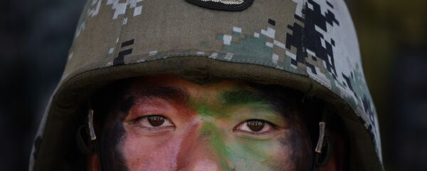 Soldado del Ejército de China - Sputnik Mundo