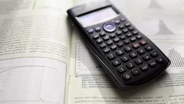 Matemáticas (imagen referencial) - Sputnik Mundo