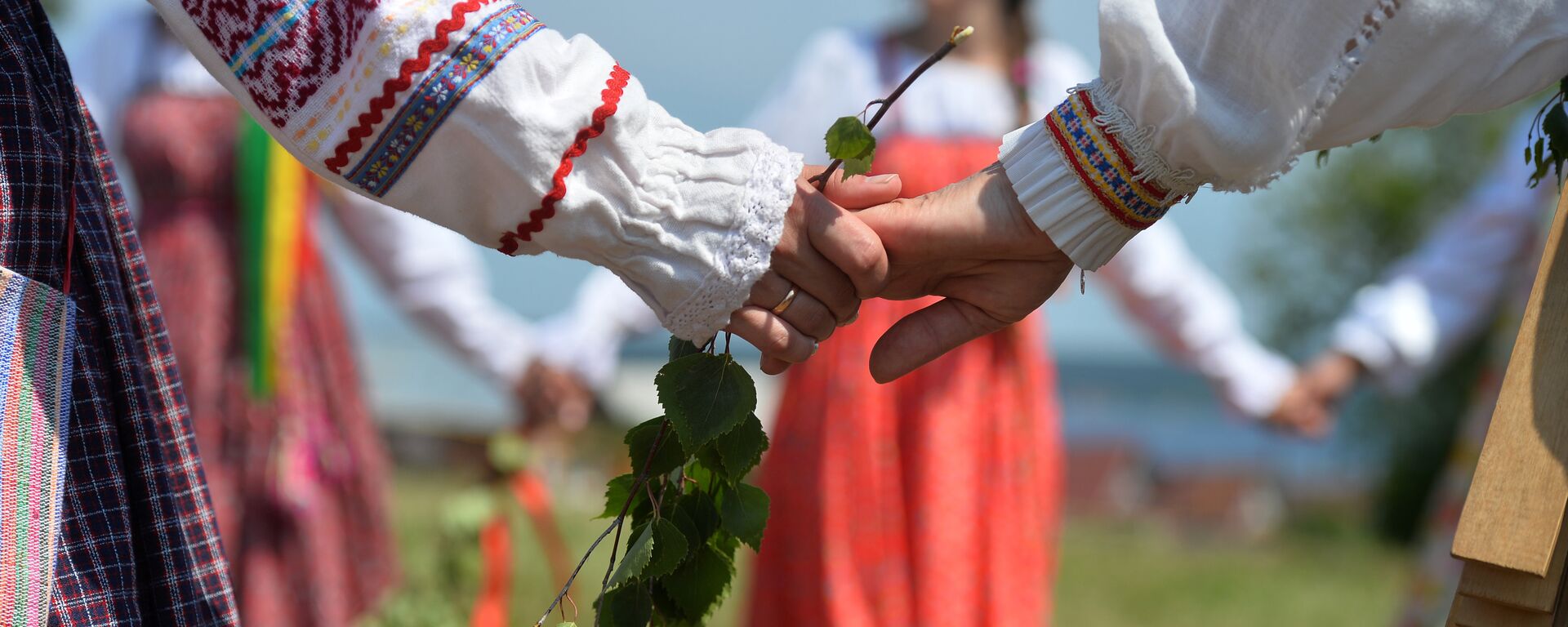 Jorovod, danza tradicional rusa - Sputnik Mundo, 1920, 30.01.2024