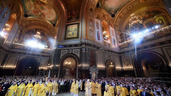 Рождественское богослужение в храме Христа Спасителя - Sputnik Mundo