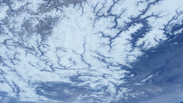 La fascinante Tierra vista con los ojos de un astronauta - Sputnik Mundo