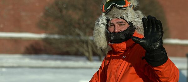 Uno de los participantes del II desfile ciclista de invierno de Moscú - Sputnik Mundo