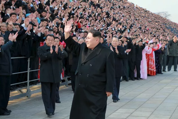 'Kim Tercero' cumple años 'Kim Tercero' cumple años - Sputnik Mundo