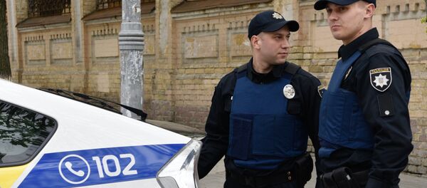 Policías ucranianos, foto de archivo - Sputnik Mundo