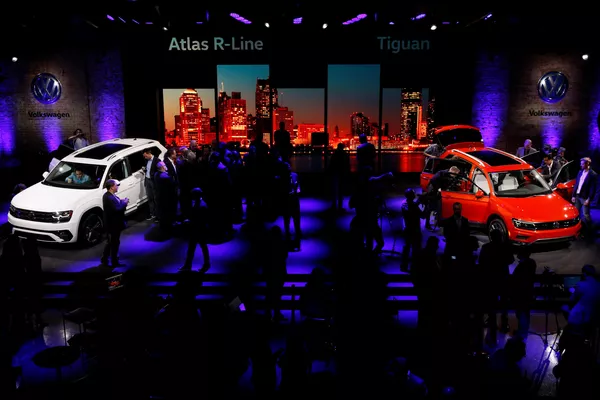 Salón del Automóvil de Detroit: belleza y sensualidad sobre cuatro ruedas Salón del Automóvil de Detroit: belleza y sensualidad sobre cuatro ruedas - Sputnik Mundo