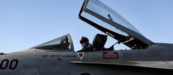 Piloto estadounidense - Sputnik Mundo