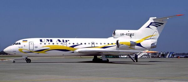 El avión Yak 42 siniestrado en 2003 - Sputnik Mundo