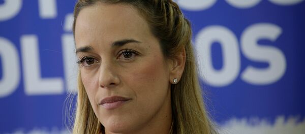 Lilian Tintori, esposa de Leopoldo Lopez Lilian Tintori, esposa de Leopoldo Lopez - Sputnik Mundo