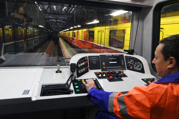 Diagnóstico de la vía del metro de Moscú - Sputnik Mundo