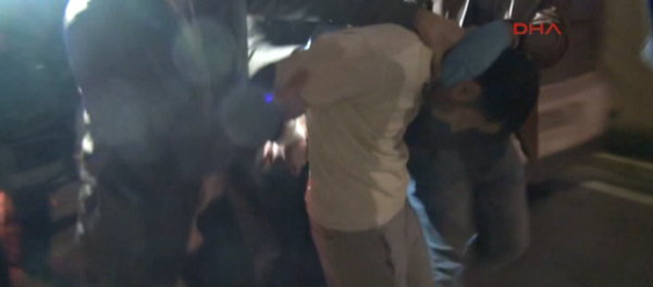 Detienen a un sospechoso del atentado del club en Estambul - Sputnik Mundo