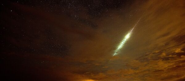 Un meteoro (archivo) - Sputnik Mundo
