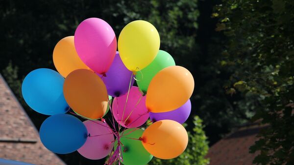 Globos para celebrar - Sputnik Mundo