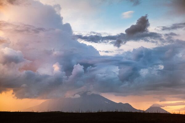 Belleza volcánica: los secretos de la misteriosa Kamchatka - Sputnik Mundo