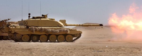 Tanque británico Challenger 2 (archivo) - Sputnik Mundo