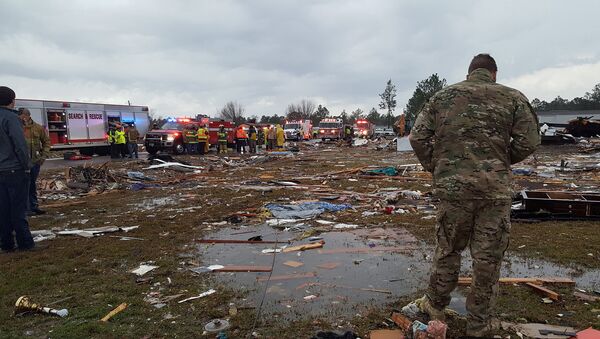 Consecuencias del tornado en Georgia - Sputnik Mundo