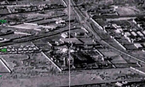 Bombarderos estratégicos rusos atacan posiciones de Daesh - Sputnik Mundo