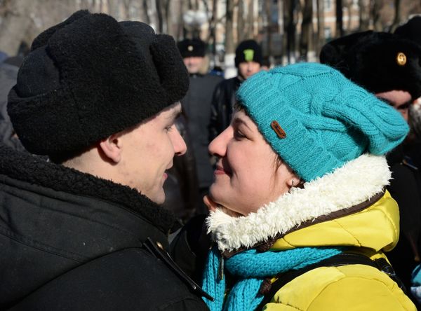 Vladivostok da la bienvenida a los buques de combate de la Flota del Pacífico de Rusia - Sputnik Mundo