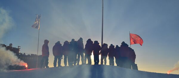 Trabajadores polares rusos - Sputnik Mundo
