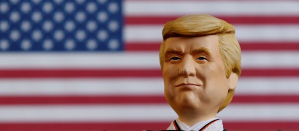 Un muñeco que representa a Donald Trump, presidente de EEUU Un muñeco que representa a Donald Trump, presidente de EEUU - Sputnik Mundo