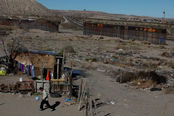 La frontera entre México y EEUU: el muro de Trump y el destino de los ilegales La frontera entre México y EEUU: el muro de Trump y el destino de los ilegales - Sputnik Mundo