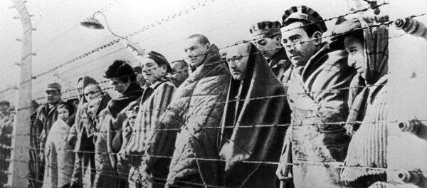 Prisioneros en un campo nazi (imagen referencial) - Sputnik Mundo