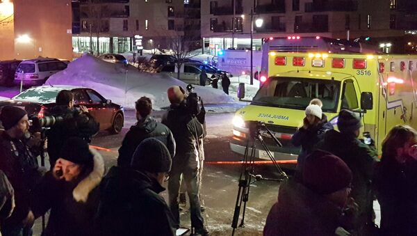 Un tiroteo en la mezquita de la ciudad de Quebec - Sputnik Mundo