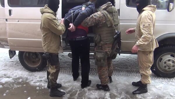 Detienen a los partidarios del grupo terrorista Daesh (archivo) Detienen a los partidarios del grupo terrorista Daesh (archivo) - Sputnik Mundo