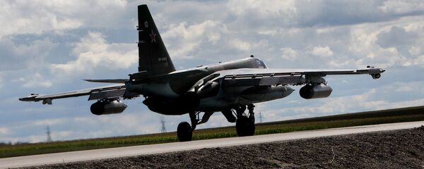 Avión de ataque terrestre Su-25, foto archivo - Sputnik Mundo