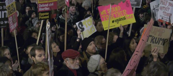 Londres contra Trump: los ciudadanos toman las calles - Sputnik Mundo