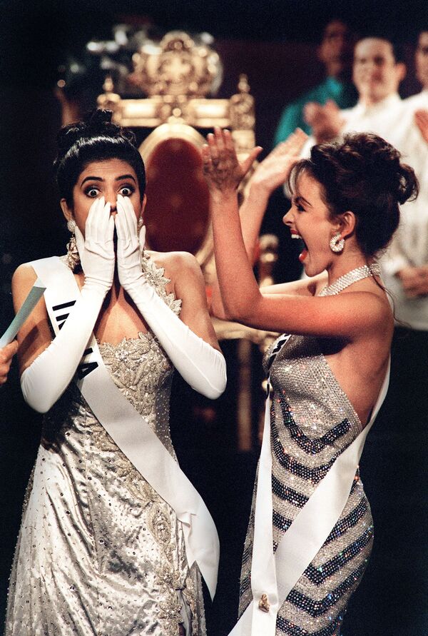 Bellas para todos los tiempos: las coronadas en la historia de Miss Universo - Sputnik Mundo