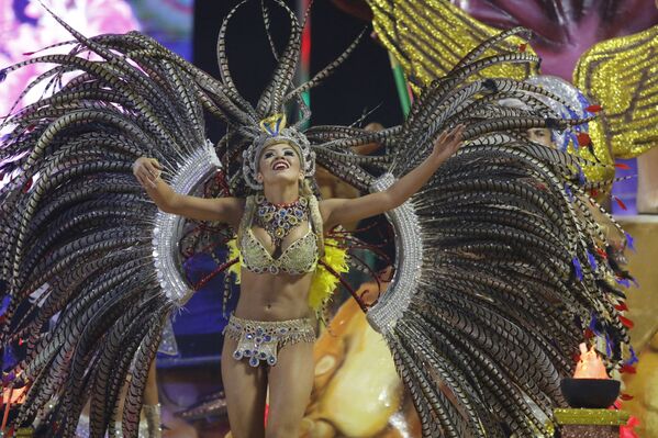 Luces de carnaval en Paraguay - Sputnik Mundo